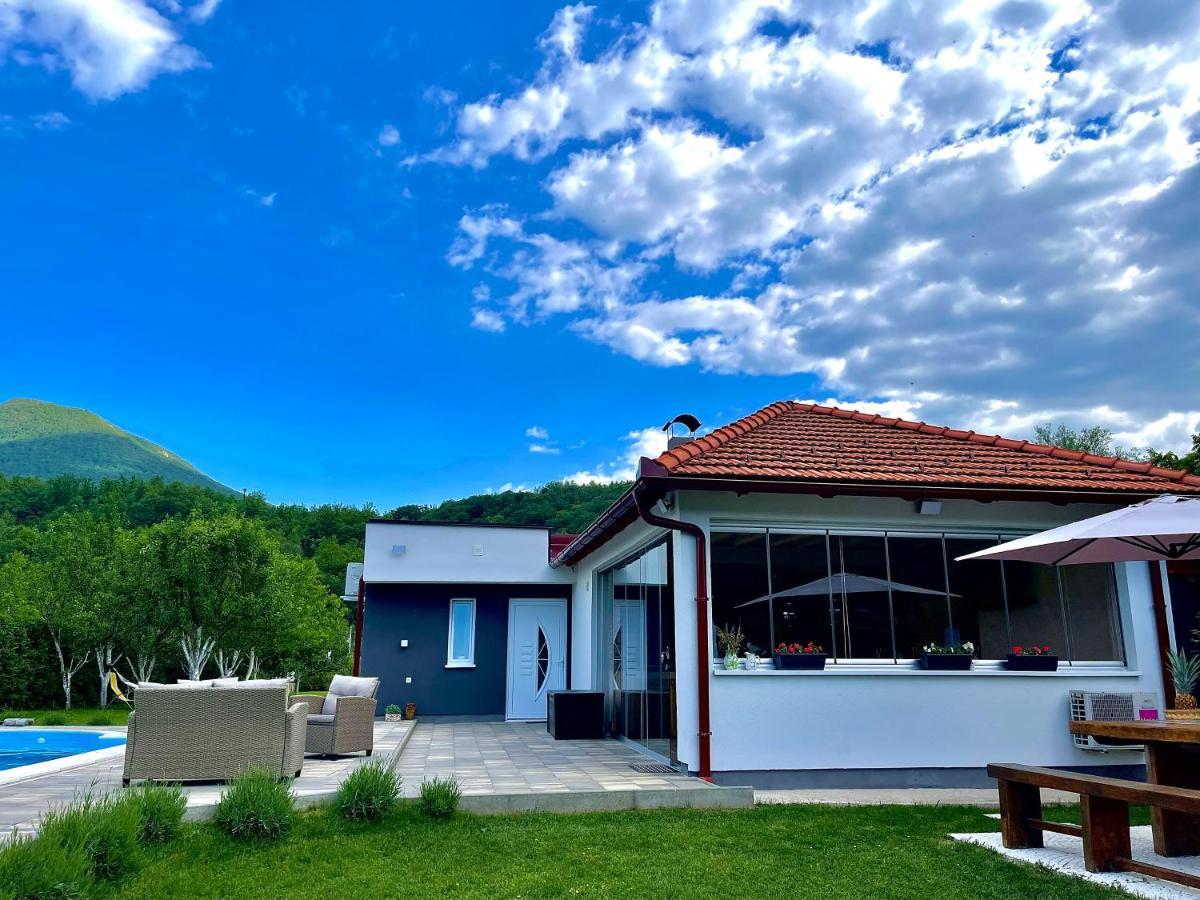 Crystal Racic Vila Bihać Exterior foto